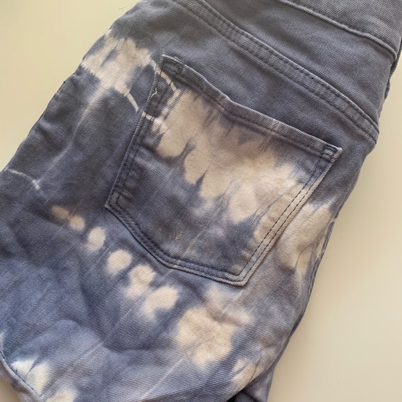 Old Navy shorts - Picture 1 of 3